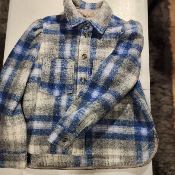 GAP Woman Blue and Gray Checkered Button Down Shirt S/P - Picture 2 of 9